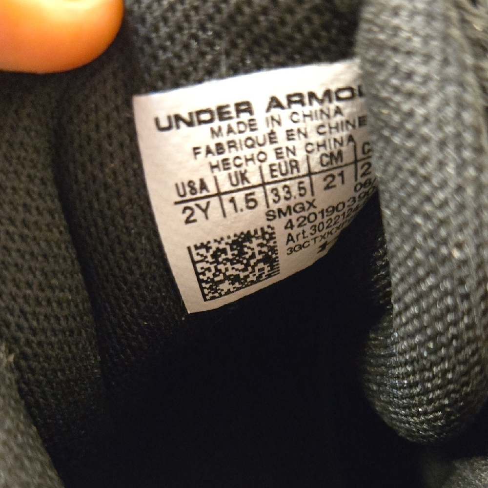 Under Armour Kids Black and White Sneakers - Picture 8 of 9